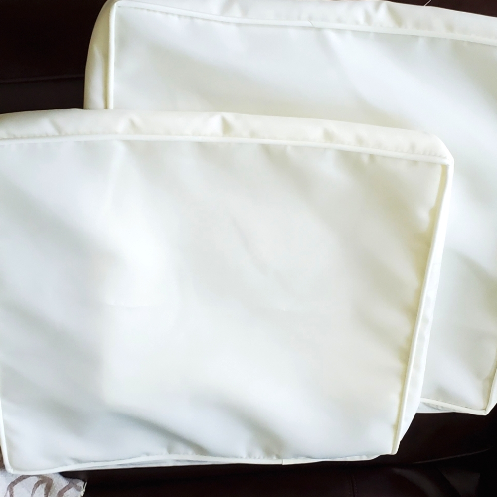 Outdoor cushion 2 covers